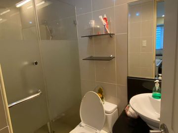 Le Grand Tower 1 RFO 78.00 sqm 2-bedroom Condo For Sale By Owner in Quezon City