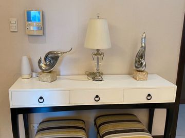 Le Grand Tower 1 RFO 78.00 sqm 2-bedroom Condo For Sale By Owner in Quezon City