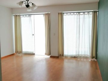 EN VENTA EXCLUSIVO DUPLEX EN LA URB. BELLO HORIZONTE - CAYMA