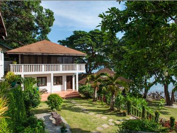 Lovely Villa in Anilao, Mabini for Sale for only Php115,000,000.