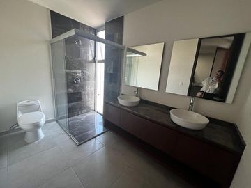 CASA NUEVA COTO AMATE EN BOSQUES VALLARTA