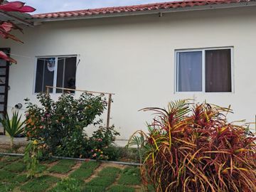 VILLAMIL PLAYAS FINCAS COLINAS DEL PACIFICO VENDO HOSTAL EN FUNCIONAMIENTO