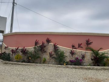 VILLAMIL PLAYAS FINCAS COLINAS DEL PACIFICO VENDO HOSTAL EN FUNCIONAMIENTO