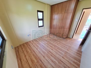 Accessible 4Bedroom House and Lot near Star Toll Tanauan Exit