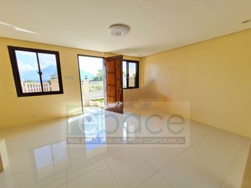 Accessible 4Bedroom House and Lot near Star Toll Tanauan Exit