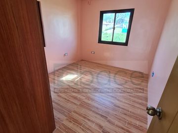 Accessible 4Bedroom House and Lot near Star Toll Tanauan Exit