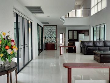 House for sale Next to the club house, Aqua Divina Ramkhamhaeng 94, near the Orange Line -------HH-66083
