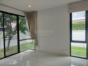 House for sale Next to the club house, Aqua Divina Ramkhamhaeng 94, near the Orange Line -------HH-66083