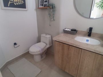 Casa en Venta en La Carmina Residencial, Palmares, Querétaro (Modelo Elena)