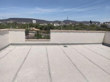 Casa en Venta en La Carmina Residencial, Palmares, Querétaro (Modelo Elena)