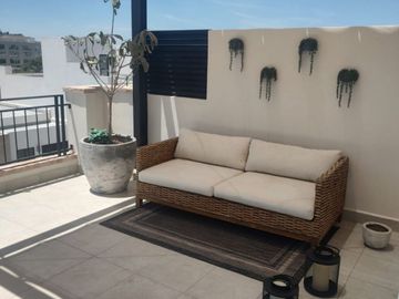 Casa en Venta en La Carmina Residencial, Palmares, Querétaro (Modelo Elena)