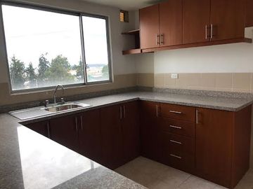 Venta de Departamento DUPLEX  en edificio  del Sector El Condado.