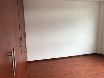 Venta de Departamento DUPLEX  en edificio  del Sector El Condado.