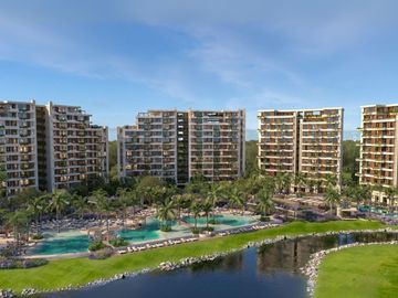 Departamento con club de playa, golf, alberca, en venta Playa del Carmen.