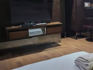 Dijual Rumah Mewah di Puri Galaxy Surabaya Dekat Galaxy Mall