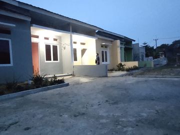 Dijual Rumah Cluster Griya Errina Rawa Kalong Gunung Sindur Bogor Selangkah ke Tangerang Selatan Murah Bagus Siap Huni Bisa KPR
