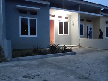 Dijual Rumah Cluster Griya Errina Rawa Kalong Gunung Sindur Bogor Selangkah ke Tangerang Selatan Murah Bagus Siap Huni Bisa KPR
