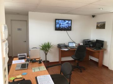Galpón Comercial - Alta Plusvalía