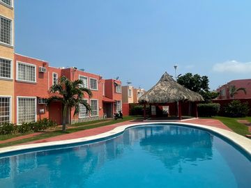 CASA EN VENTA ACAPULCO CON ALBERCA