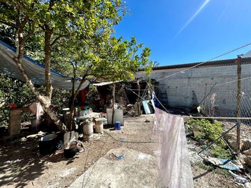 Terreno en venta con construcción en Chichi Suarez en Mérida Yucatán