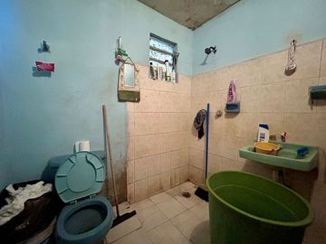 Terreno en venta con construcción en Chichi Suarez en Mérida Yucatán