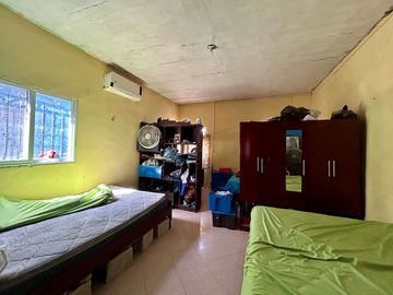 Terreno en venta con construcción en Chichi Suarez en Mérida Yucatán