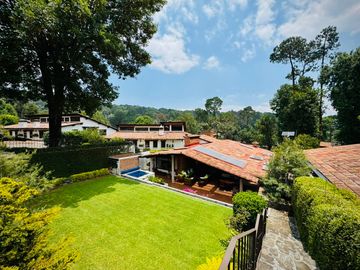 Casa en Venta en Valle de Bravo a 7 Minutos del Centro de Avándaro