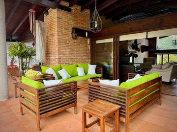 Casa en Venta en Valle de Bravo a 7 Minutos del Centro de Avándaro