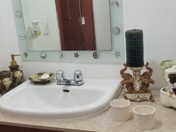 VENTA AMPLIA CASA CONJUNTO PRIVADO SECTOR POMASQUI