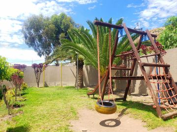 VENTA AMPLIA CASA CONJUNTO PRIVADO SECTOR POMASQUI