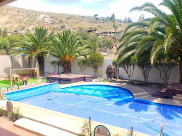 VENTA AMPLIA CASA CONJUNTO PRIVADO SECTOR POMASQUI