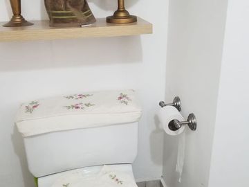 VENTA AMPLIA CASA CONJUNTO PRIVADO SECTOR POMASQUI