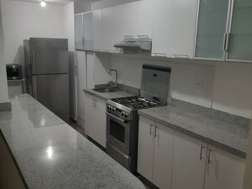 SE VENDE DEPARTAMENTO DUPLEX EN CONDOMINIO DE SURCO, ZONA LOS CASTILLOS 🏬