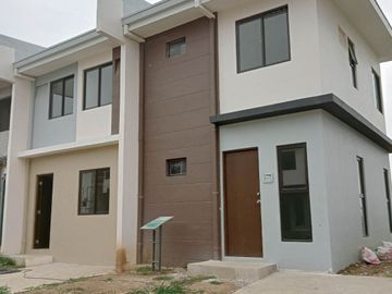 For Sale: Townhomes,  Amaia Series 3-Bedroom in Nuvali Calamba Laguna