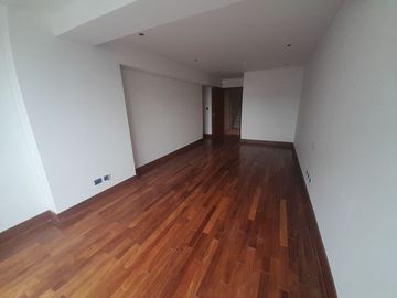 Venta Finos Departamentos de 3 dormitorios San Isidro