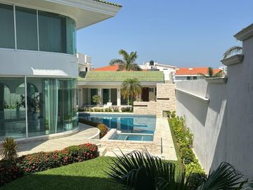 CASA EN VENTA COSTA DE ORO