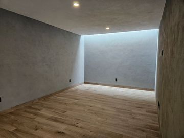 Venta casa en Altozano con acabados premium