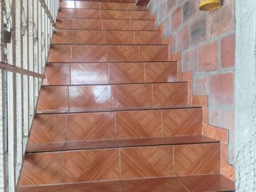 Venta casa Antonio Nariño Cali Valle con renta de 22 parqueaderos