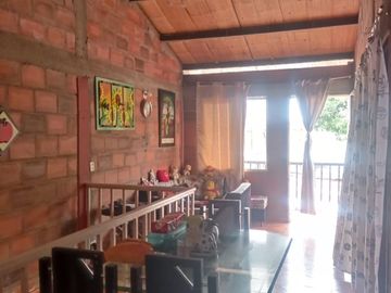 Venta casa Antonio Nariño Cali Valle con renta de 22 parqueaderos