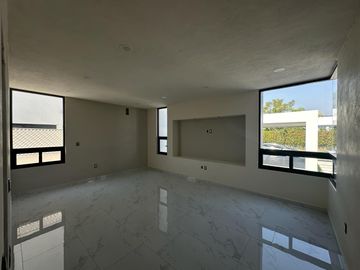 CASA EN VENTA EN FRACCIONAMIENTO LOMAS DE COCOYOC MORELOS