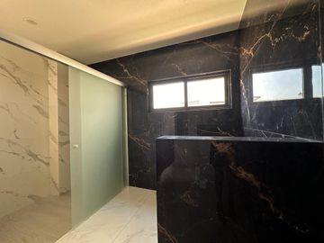 CASA EN VENTA EN FRACCIONAMIENTO LOMAS DE COCOYOC MORELOS