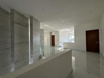 CASA EN VENTA EN FRACCIONAMIENTO LOMAS DE COCOYOC MORELOS
