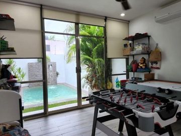 Residencia en Venta en Sodzil Norte en Mérida, Yucatán. Zona de Alta Plusvalía