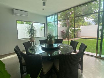 Residencia en Venta en Sodzil Norte en Mérida, Yucatán. Zona de Alta Plusvalía