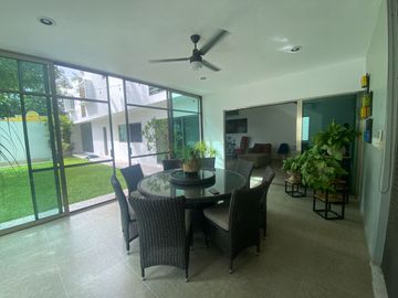 Residencia en Venta en Sodzil Norte en Mérida, Yucatán. Zona de Alta Plusvalía