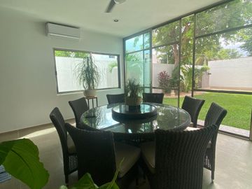 Residencia en Venta en Sodzil Norte en Mérida, Yucatán. Zona de Alta Plusvalía