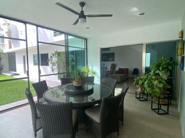 Residencia en Venta en Sodzil Norte en Mérida, Yucatán. Zona de Alta Plusvalía