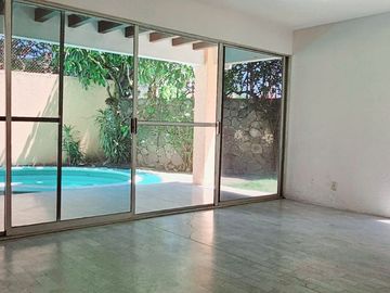 Casa en venta en Condominio horizontal. Cuernavaca, Morelos.