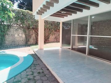 Casa en venta en Condominio horizontal. Cuernavaca, Morelos.