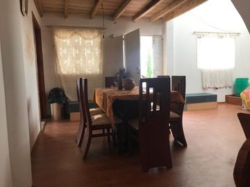 Vendo Quinta de 2500 m2 en Guayllabamba.